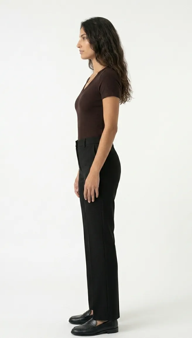 Basic V Yaka Kısa Kollu Bluz 4